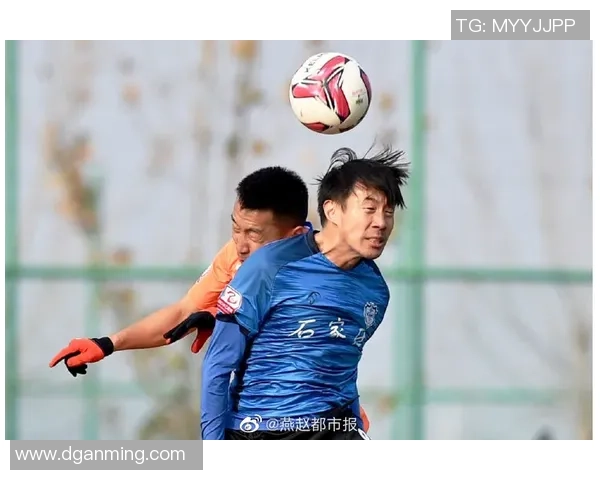 星爷功夫足球精彩瞬间 力压全场展现超级球技与搞笑魅力